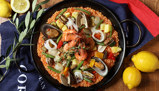 パエリア、ミートグリルを味わう!テラスのおすすめ セット